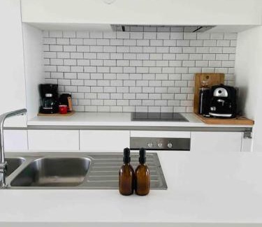 Paperode House | OEVER51: Slapen aan het water