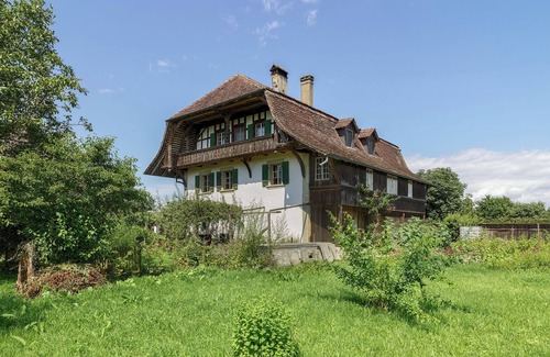 Ferenbalm Apartment | Ofenhaus 1805, Moderne und Tradition, Wohnung 1