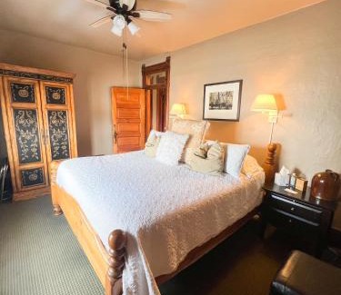Speer Bed & Breakfast | Off Broadway B & B