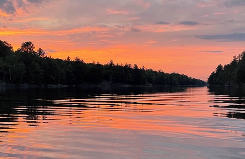 McDougall Cabin | Off grid, boat access fishing retreat.