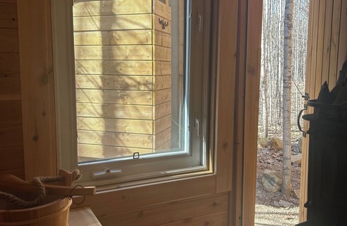 Killaloe Cabin | Off-grid Eco Retreat |:| Shower + Sauna Under Sky on 200 acres