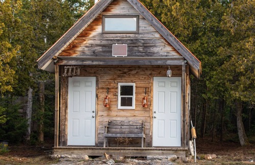 Manitoulin District Cabin | Off Grid Experience on the most unique alvar rock beach on Manitoulin Island.