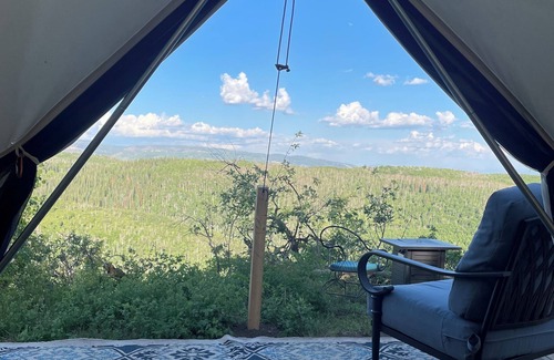 Glenwood Springs RV Rental | Off-Grid Yurt in White River National Forest Pet-Friendly!