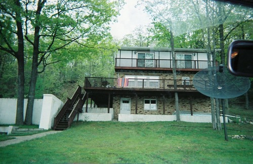 Atlanta House | Off the beaten path! 4 bedroom lakefront home