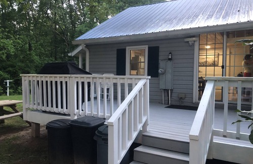 Salem Cottage | Off the Beaten Path: Cottage for families and fisherman.