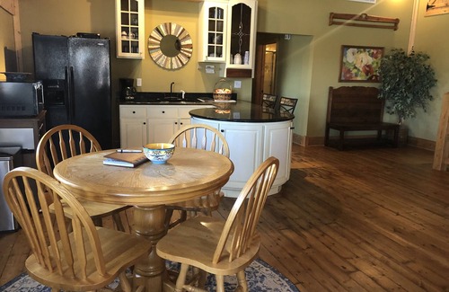Ada House | Off the beaten path! 3 BR/1 BA north of Salina, KS