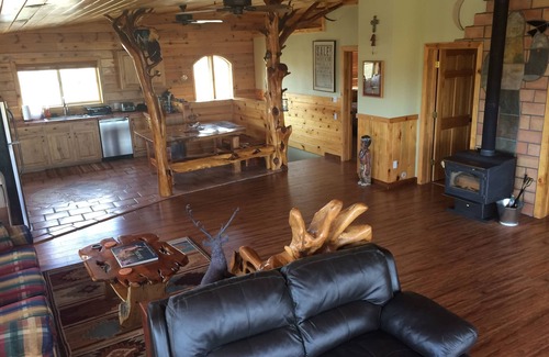 Quemado House | Off the Grid, secluded, Hamm's Hideaway