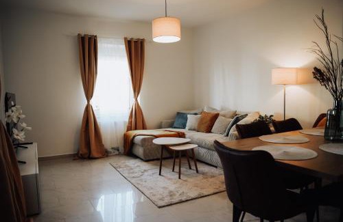 Ramstein-Miesenbach House | Offenes Stilvolles Stadthaus