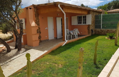 Alpouvar House | OFFER 2022 - VILLA AMENDOEIRA - 4 PEOPLE