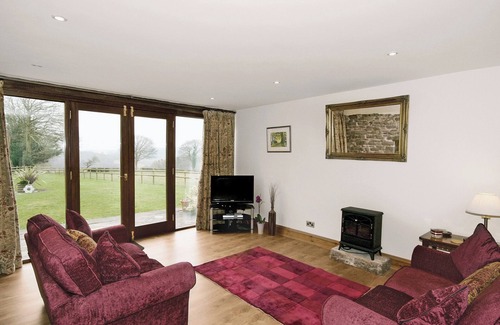 Kingsley Holt Cottage | Offering all the charm of a farm; welcoming, peaceful and accommodating.