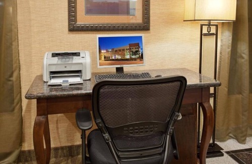 Union City House | Offering multiple transportation options just minutes from our front door.