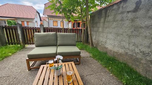 Terme Catez Apartment | Office Escape - holiday home in Terme Čatež