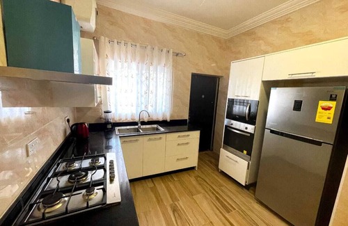 Santeo House | Ofoley 4 bedroom furnished family apartment