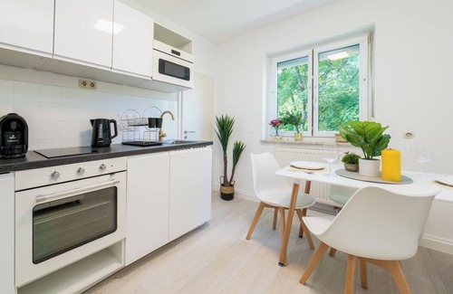 Freilassing Apartment | OG2 M Beautiful 70m² 2-room city apartment