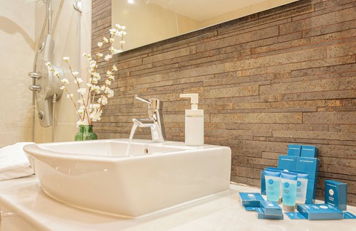 Ceuta Hotel | Oh Nice Ulises Ceuta