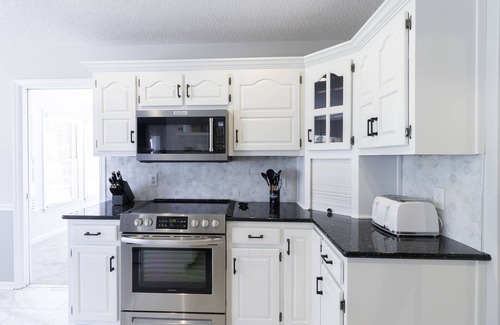 Harvest House | Oh, This is Nice! Sleeps 9 people.