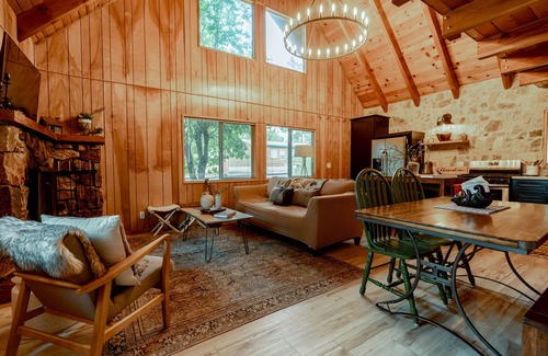 Sugarloaf House | Ohana Pines Cabin