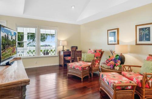 Kailua-Kona Bed & Breakfast | Ohia Kona Estates - An All Suites B&B