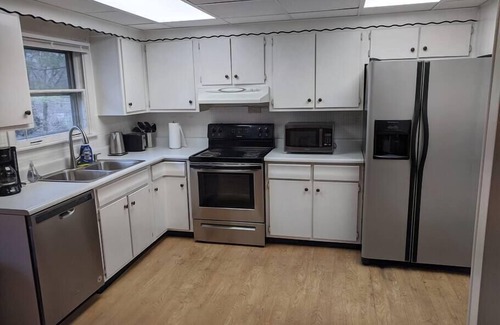 Loveland House | Ohio Ave, 3 bed house, Historic Downtown Loveland