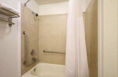 Montrose House | OHIO BEST 50