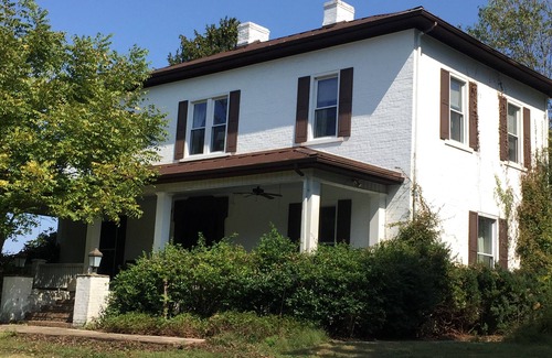 Scottown House | Ohio River Manor House Experience the peace and quiet of a country residence!
