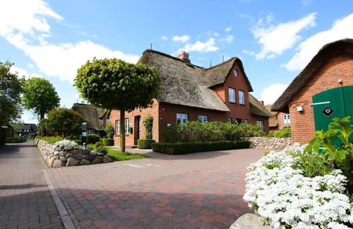 Wrixum House | Ohl Dörp 49, No. 3 - House half in Wrixum under thatched roof with 3 rooms and 90