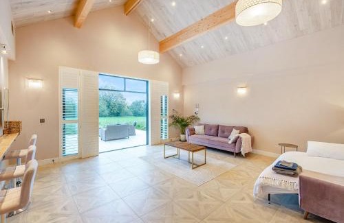 Farringdon House | Ohso Cabin