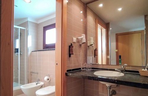 La Linea de la Concepcion Hotel | Ohtels Campo De Gibraltar