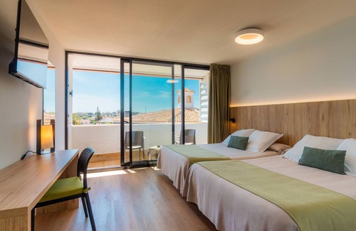 Sector L - Laguna del Sopeton Hotel | Ohtels Carabela