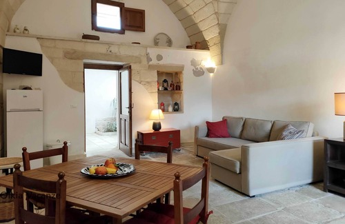 Cannole Cottage | Oikia Vacanze Cannole "The tobacco house"