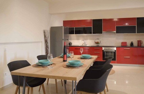 Agios Nikolaos Apartment | Oikies. Luxury Apartment with Sea View | private free parking area