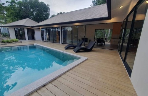 Baan Tai Villa | Oikos, Open space to the sky, yourself and others