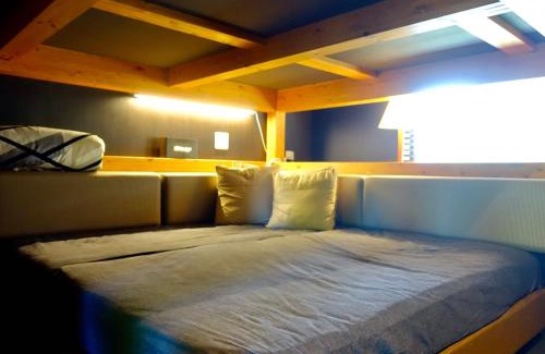 Nakagomi Apartment | Oimatsuen