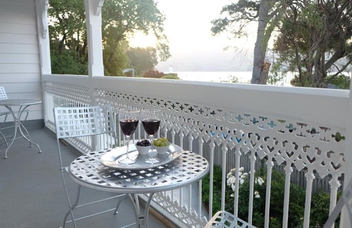 Akaroa Bed & Breakfast | Oinako Bed & Breakfast