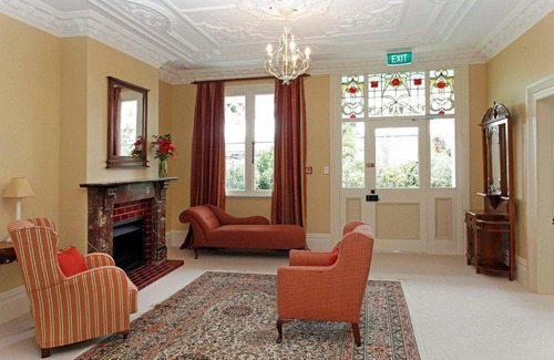 Akaroa Bed & Breakfast | Oinako Bed & Breakfast