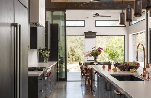 Ojai House | Ojai Valley Luxury - CASA GORO TOPA
