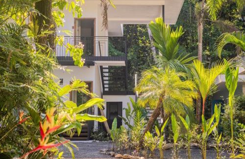 Playa Tortuga Apartment | Ojochal Gardens