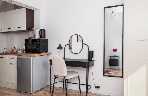 Okecie Apartment | Okęcie Comfy Stay Studio
