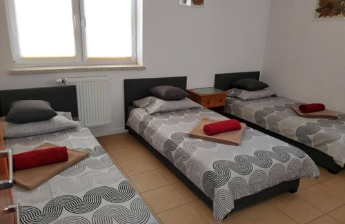 Chlebowo Bed & Breakfast | OK Relax - Triple Room with Private Bathroom