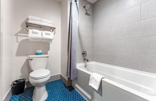 Central Oklahoma City Resort | OKANA Resort and Indoor Waterpark