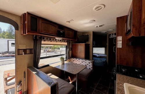 Blind Bay Resort | Okanagan Beachfront RV on SHUSWAP LAKE