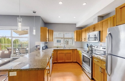 Central Okanagan Apartment | Okanagan Living at Copper Sky #104