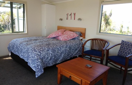 Cape Foulwind House | Okari Cottage