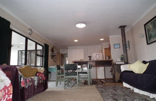 Okiwi Bay House | Okiwi Bay Marlborough Sounds