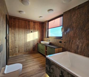 Jaminy Apartment | Okoń