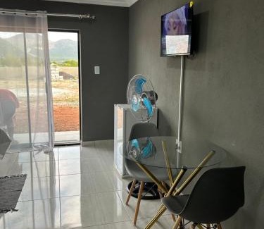 Greater Tubatse House | Okuhle Guesthouse Steelpoort