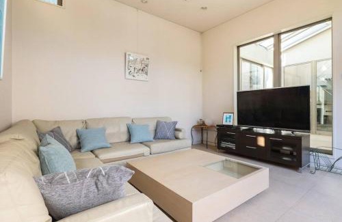 Setagaya Apartment | Okusawa Private House