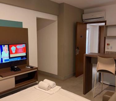 Olimpia Apartment | Olímpia Park Resort - Apto 1 Quarto Até 6 Pessoas