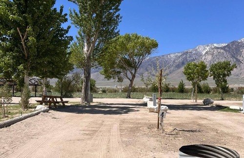 Olancha RV Rental | Olancha Lakeside Tent Site #4 in Eastern Sierras