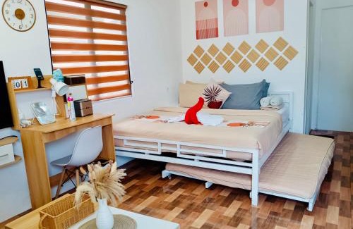 Olango Island House | Olango Island - S&E-3 Tiny Guest House Fully Furnished with Hot Shower, Washer, Wi-Fi, Netflix Olango Island - S&E-1 Tiny Guest House Fully Furnished with Hot Shower, Washer, Wi-Fi, Netflix & King size bed